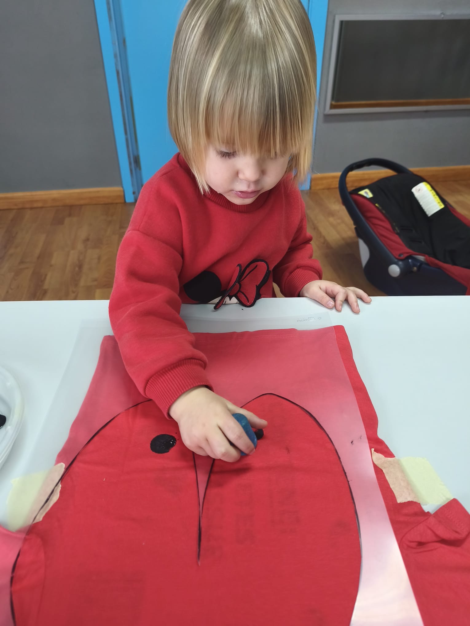 d2877ee0-97d0-41b5-b76c-063c420dd74c