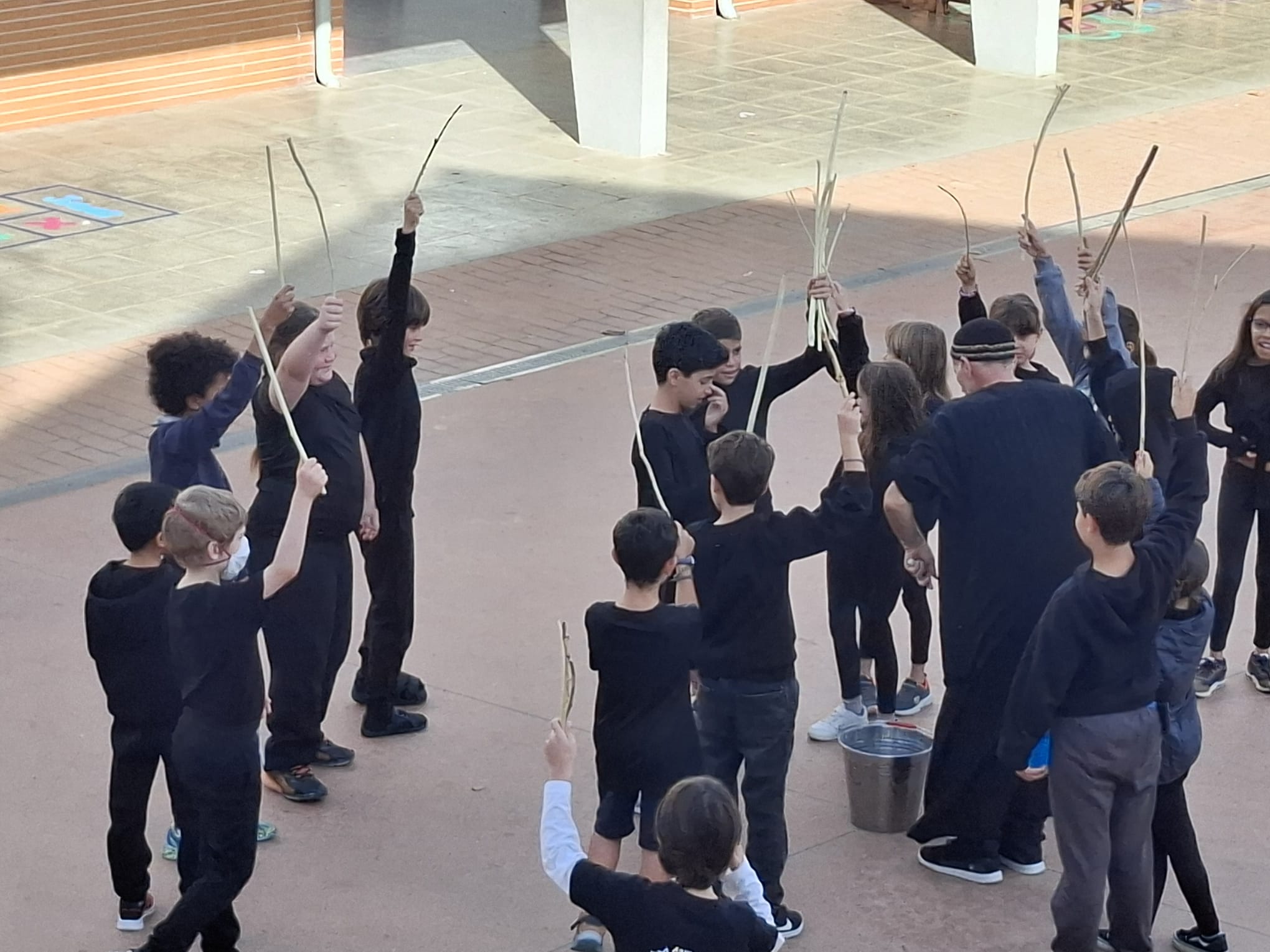 WhatsApp Image 2025-10-31 at 18.49.17 (2) WhatsApp Image 2025-10-31 at 18.49.17 (2)