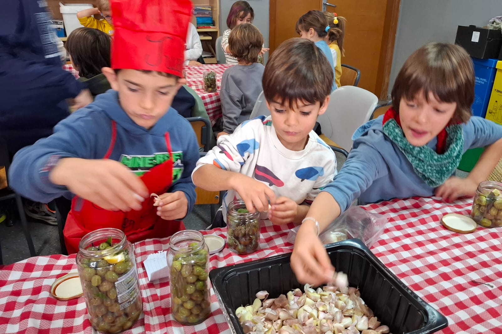 WhatsApp Image 2025-11-28 at 13.00.31 (1)