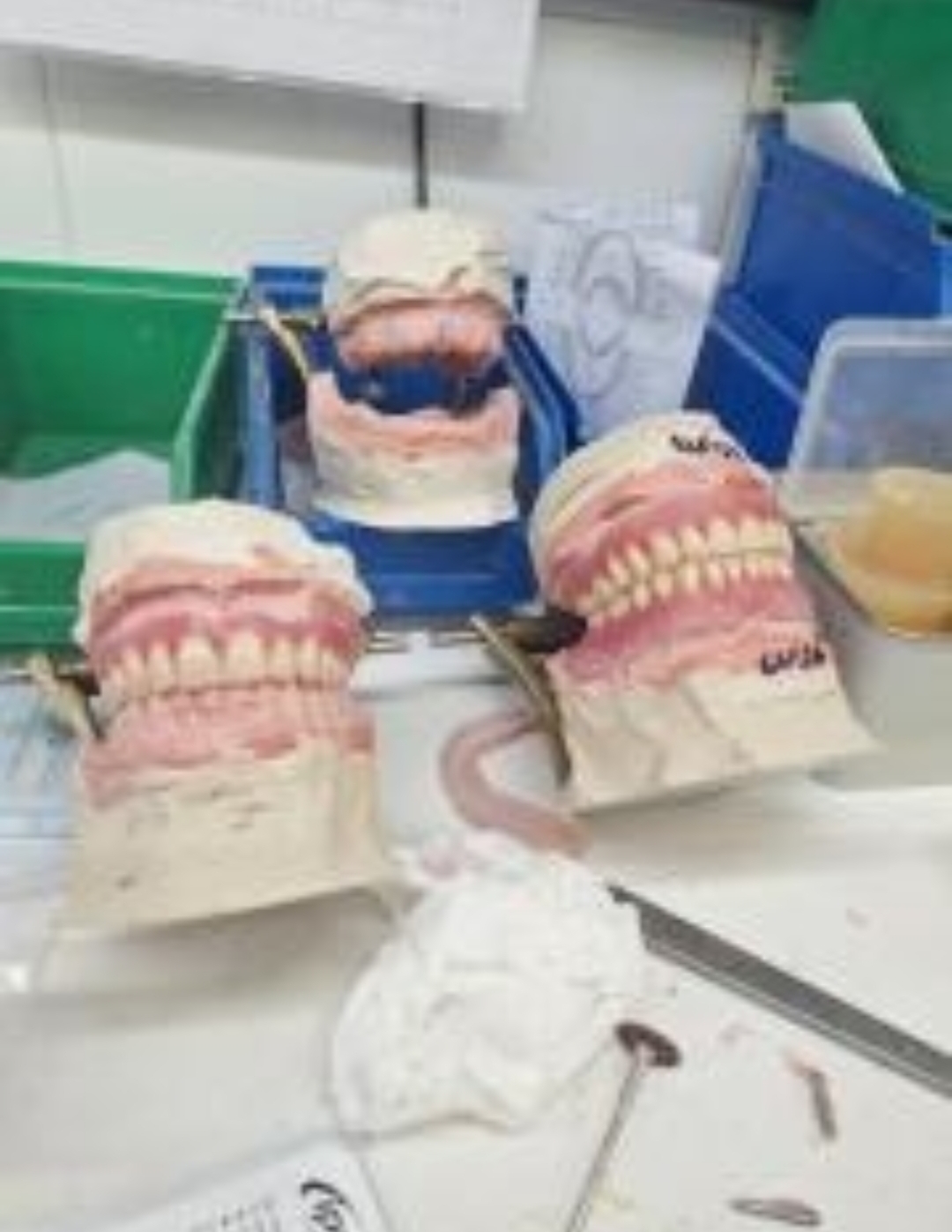 Screenshot_2024-12-01-17-03-48-708_com.miui.gallery-edit