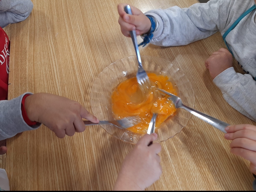 Screenshot_2024-12-18-15-34-13-848_com.whatsapp-edit