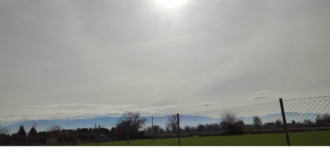 Screenshot_2025-02-25-22-09-20-134_com.miui.gallery-edit