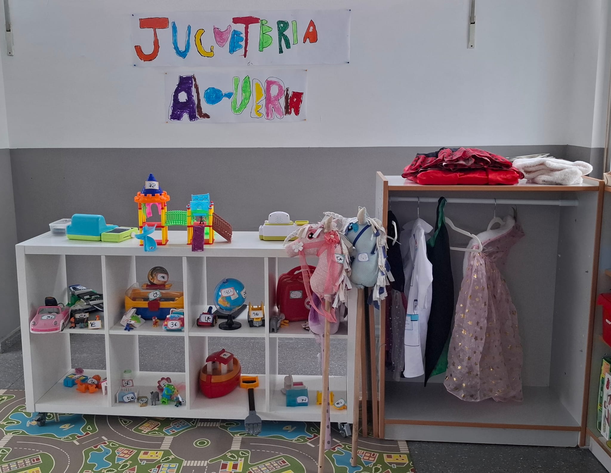 IMG-20250316-WA0038 ¡Nuestra tienda de juguetes!