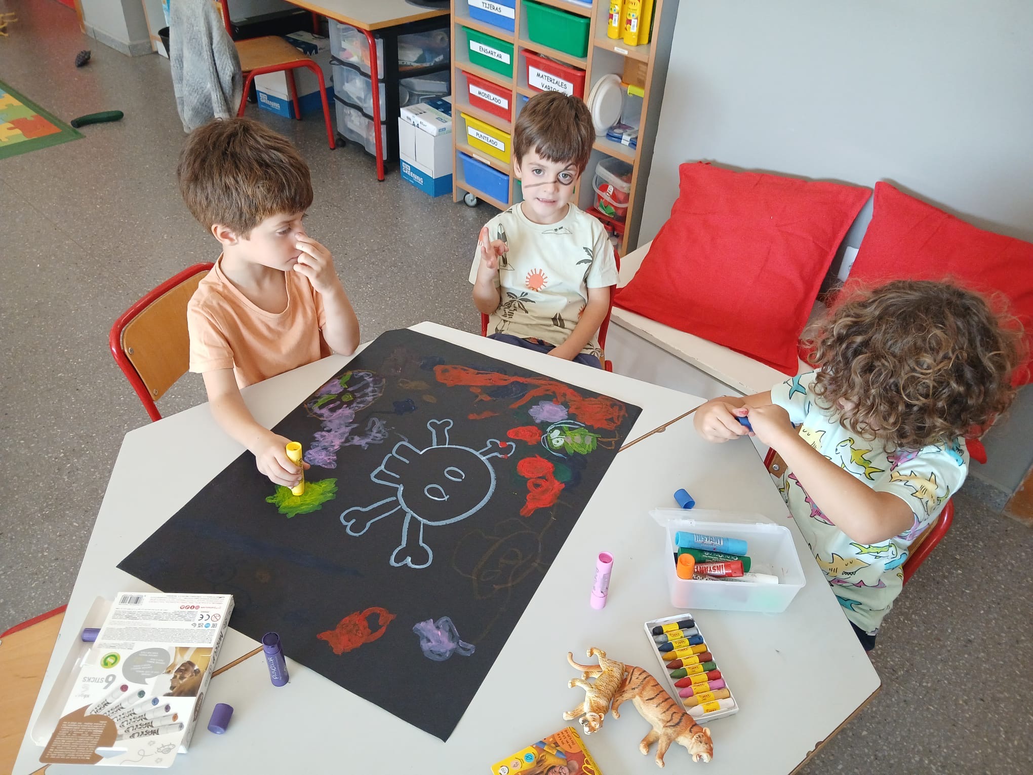 27d342ac-b642-40d9-85b0-d238ac9e3607 27d342ac-b642-40d9-85b0-d238ac9e3607