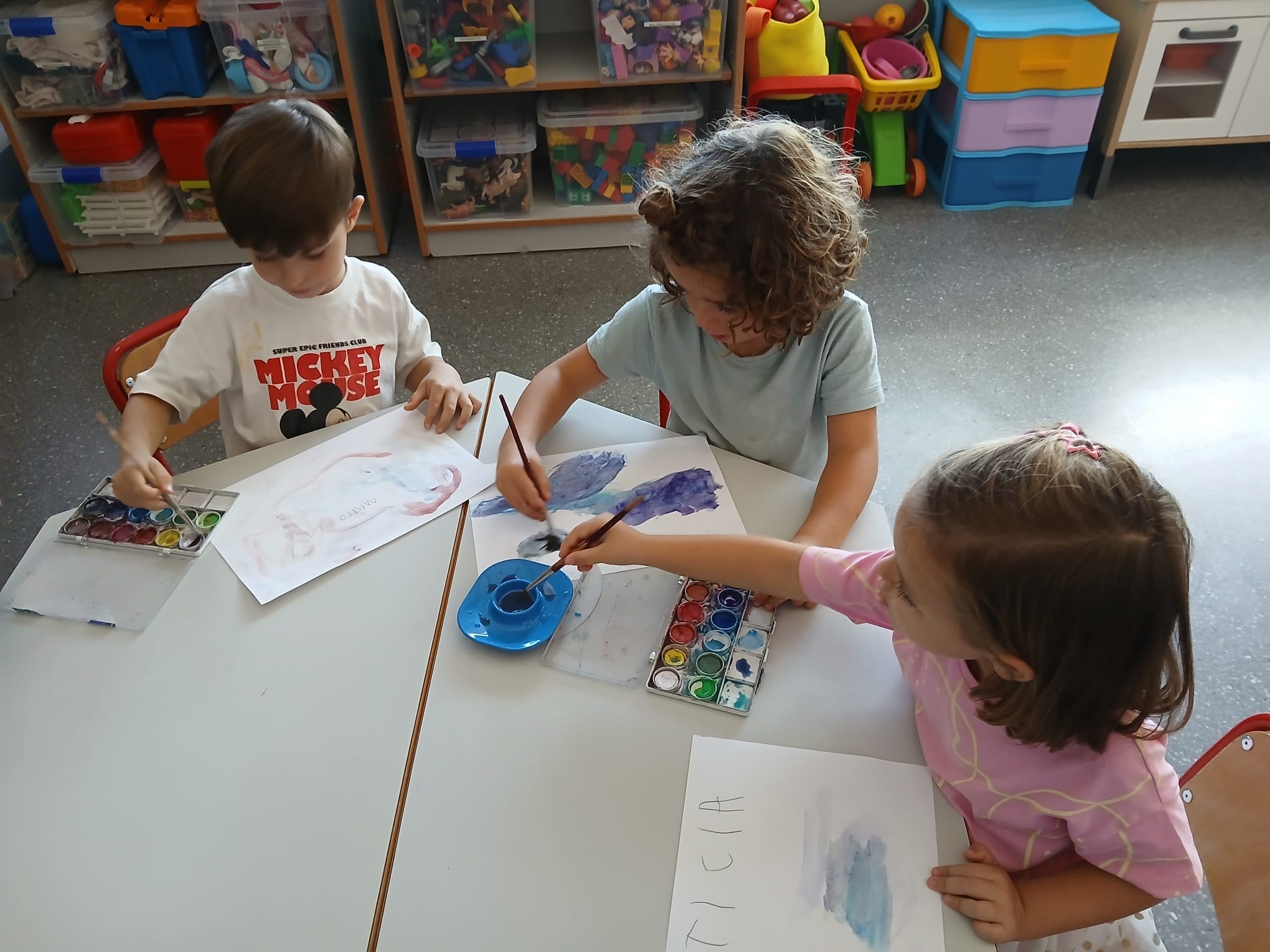 e671d937-b5a1-43d4-b139-beaaa1e05d8e