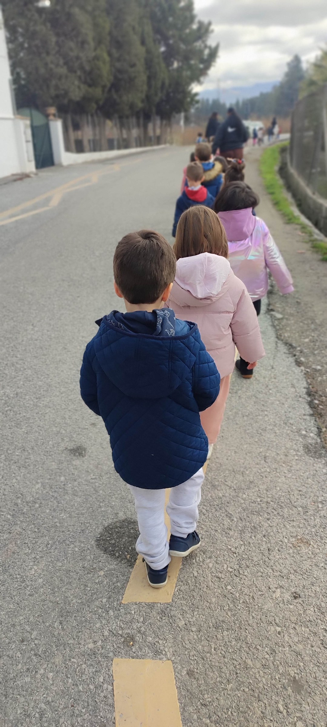 Screenshot_2025-12-03-21-39-29-578_com.miui.gallery