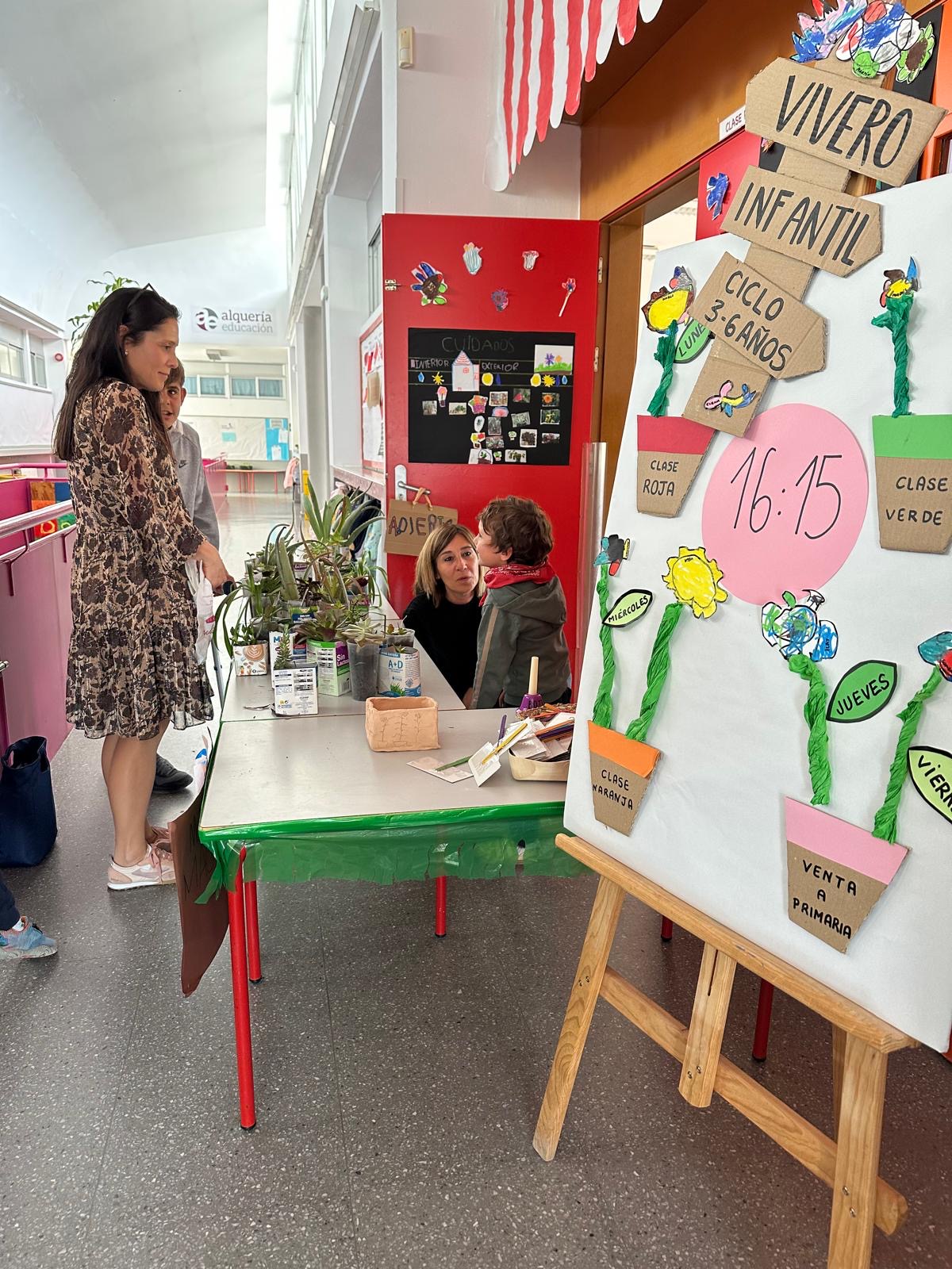 a35de766-27a8-4199-8ae2-8426162a7868