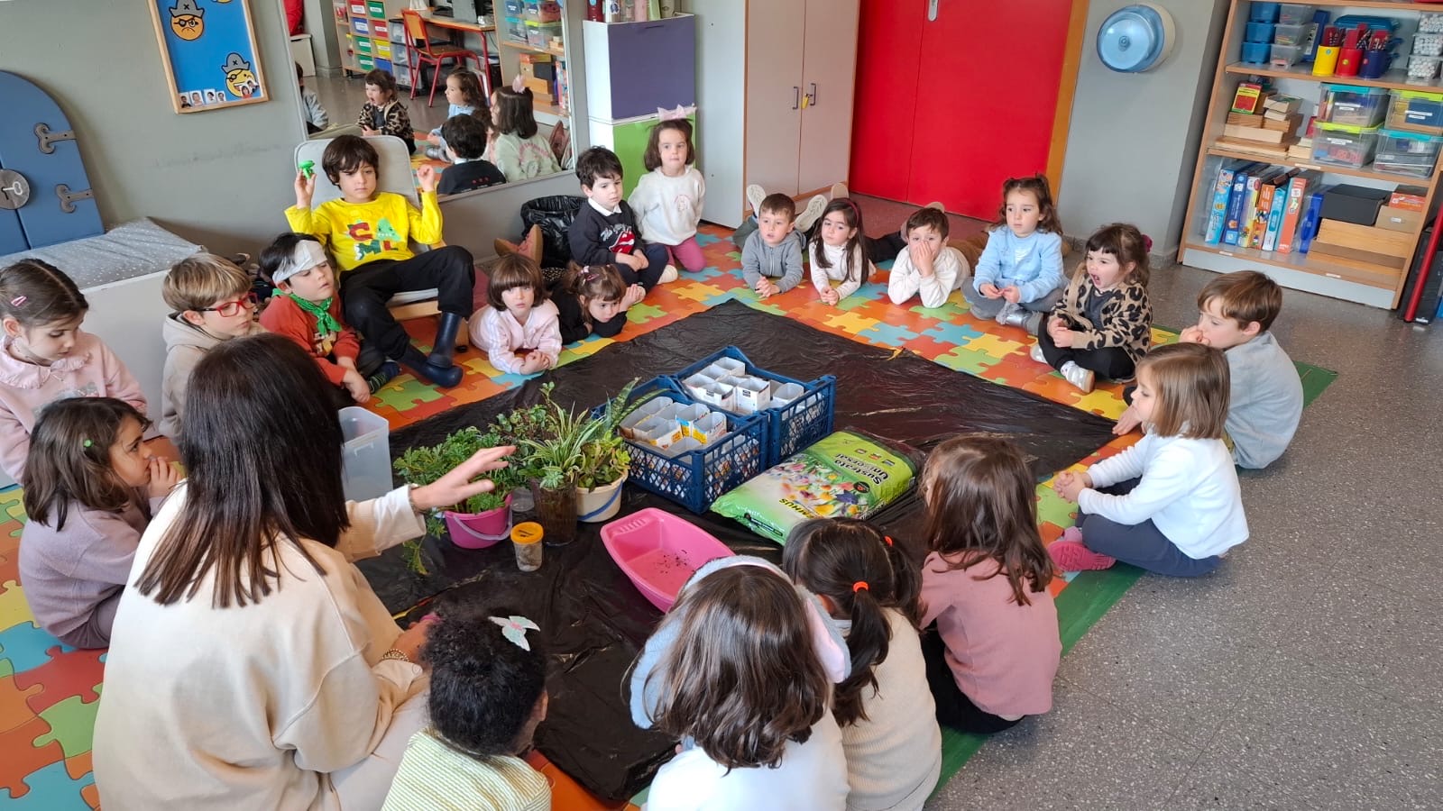 b165fcdd-f076-4663-97b2-452f53add63e