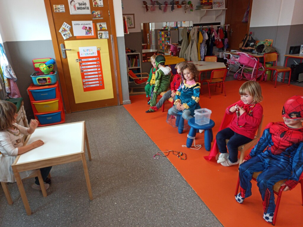 En el cine, con palomitas.