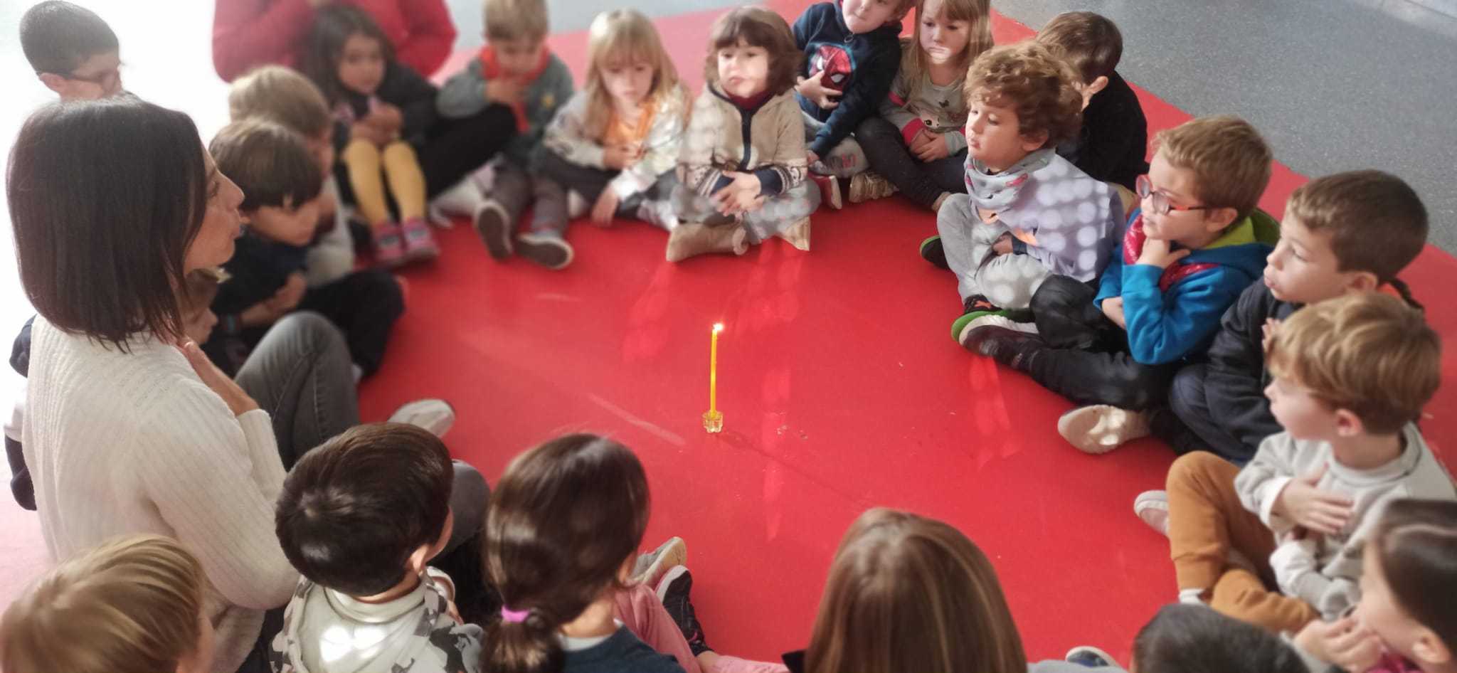 Expulsamos aire sin apagar la vela