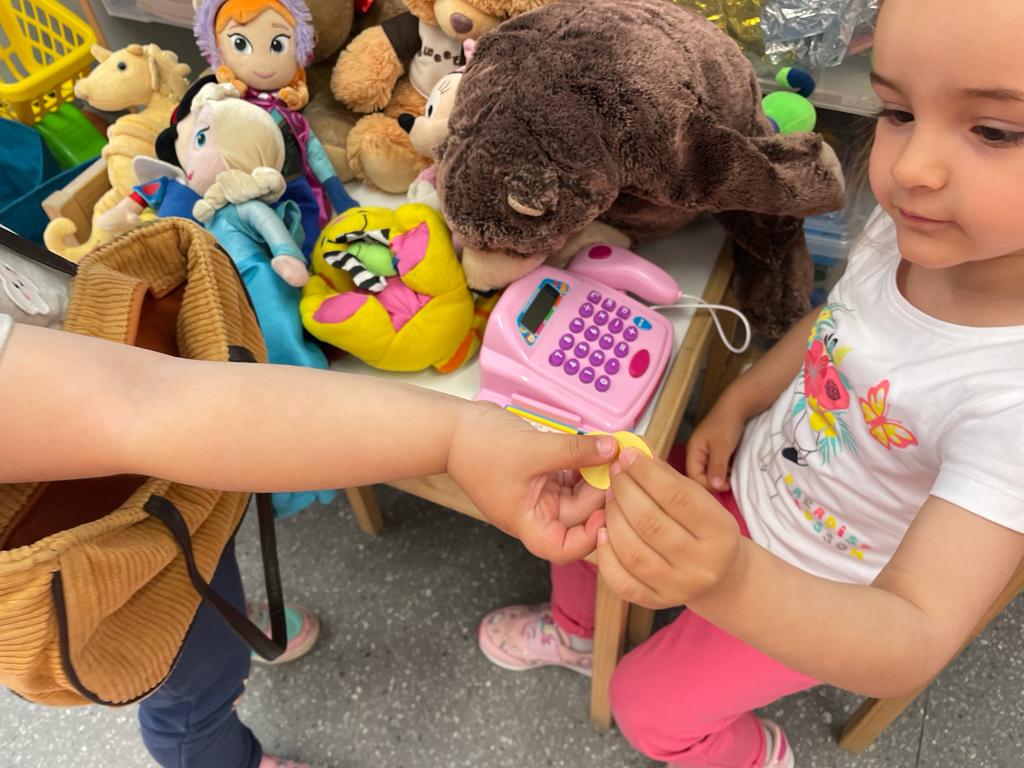 PHOTO-2023-04-12-15-57-16 12