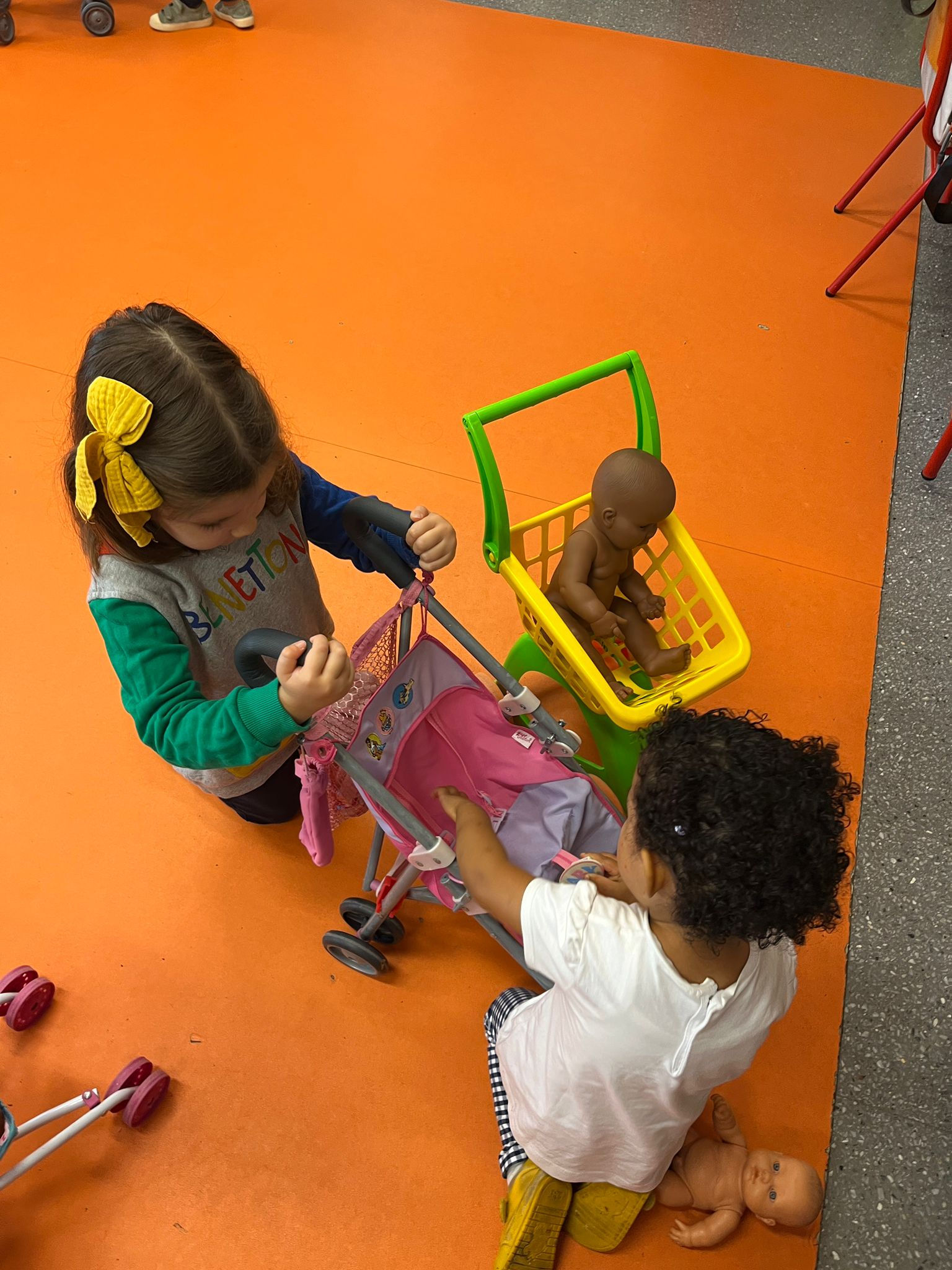 2755eb63-434b-428f-b68f-3dd1df866424