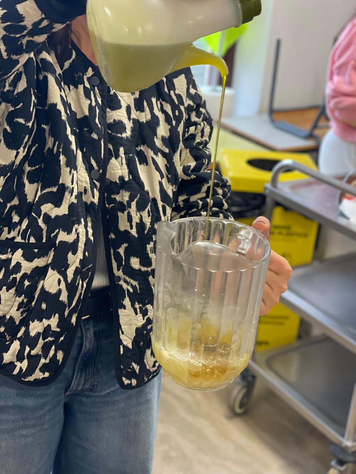 PHOTO-2025-04-04-19-24-44 4