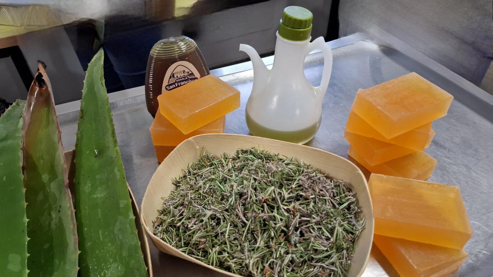 PHOTO-2025-04-04-19-27-18 2