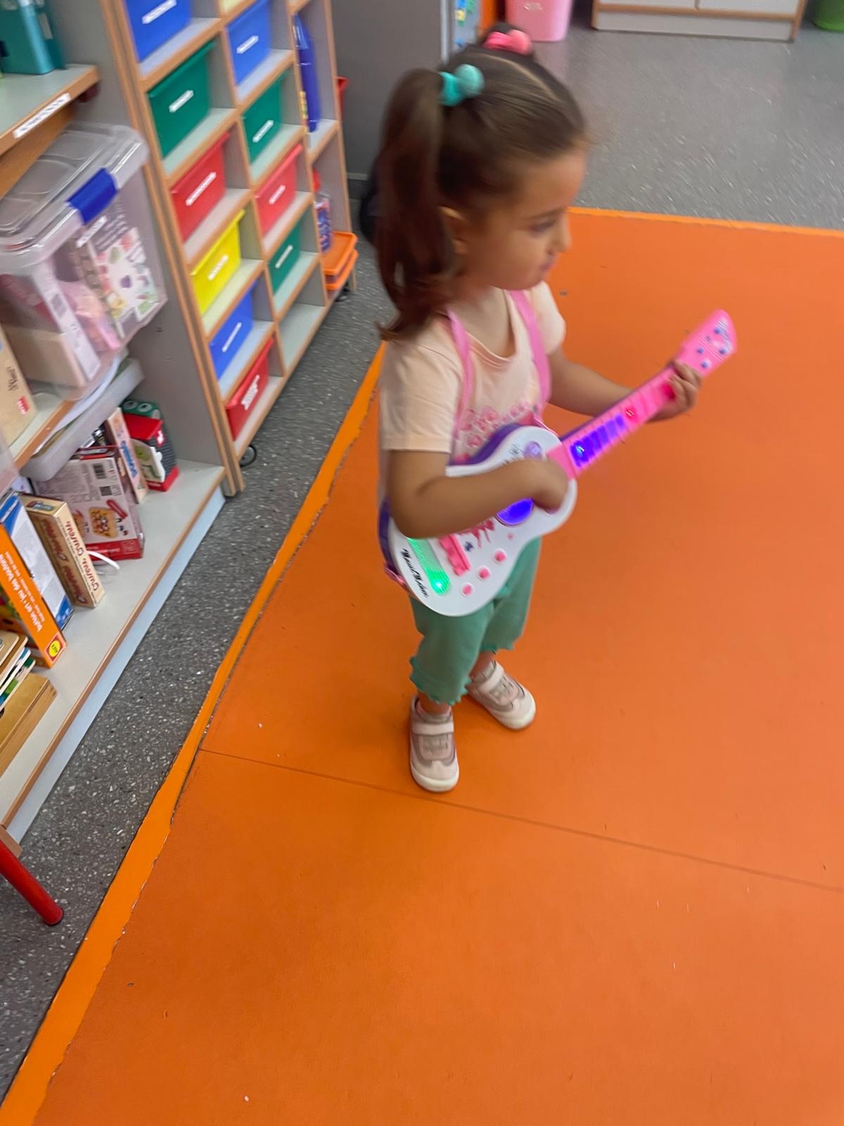 PHOTO-2025-05-27-19-27-52 11